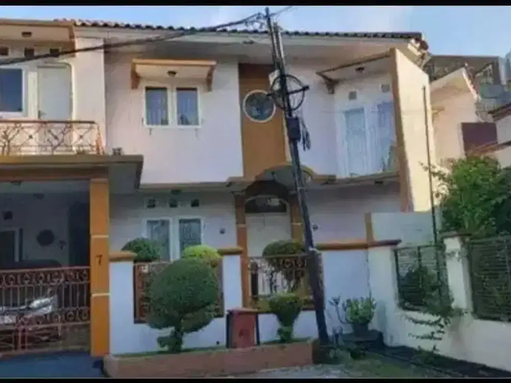 Rumah Mewah Pondok Kopi – Strategis & Nyaman dengan Taman Asri