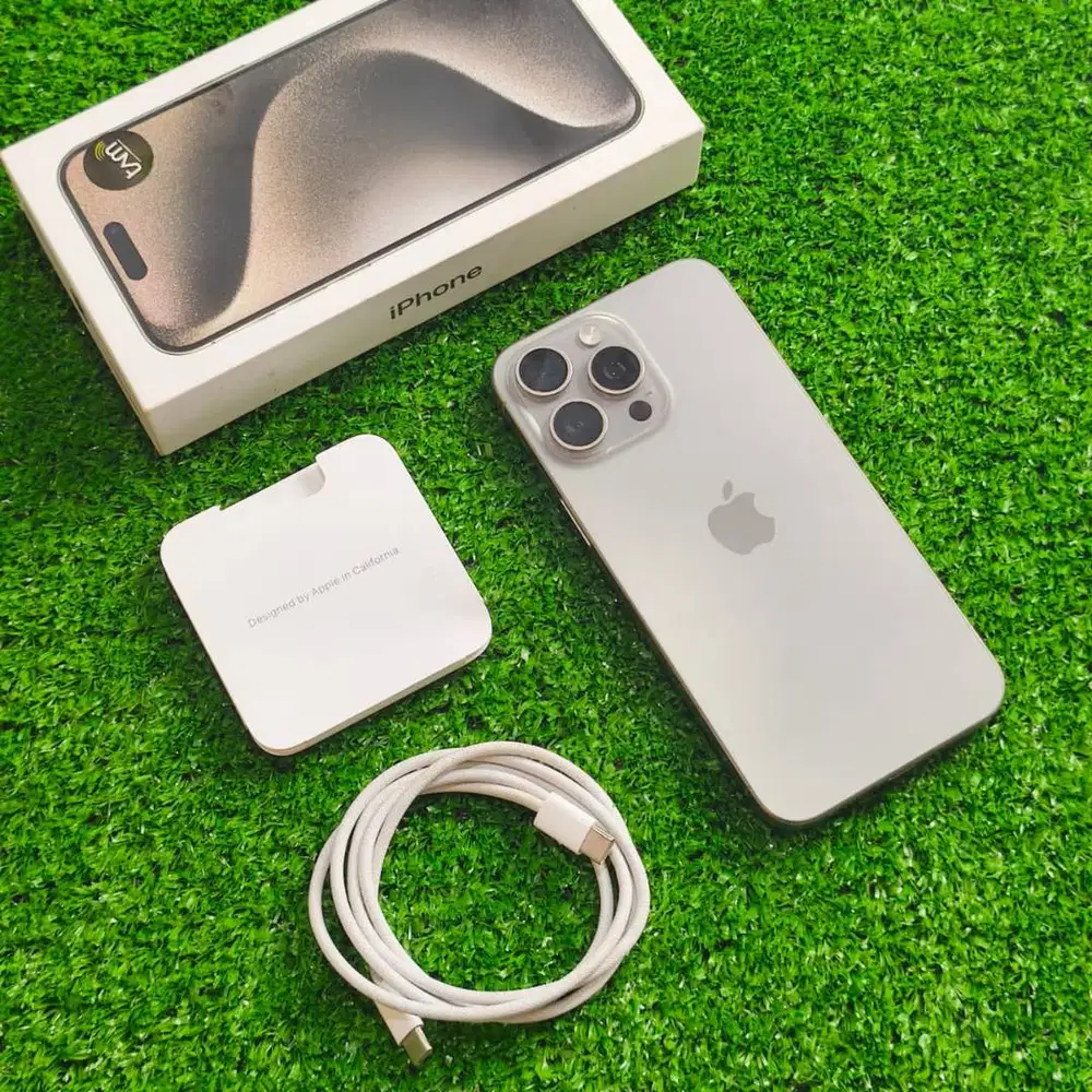 iPhone 15 Pro Max 256Gb Natural Titanium BH 85% Kondisi 97% mulus