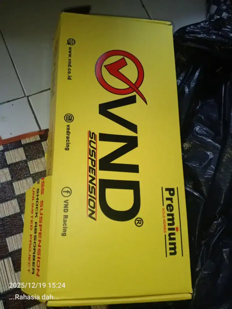 Shock belakang VND titanium