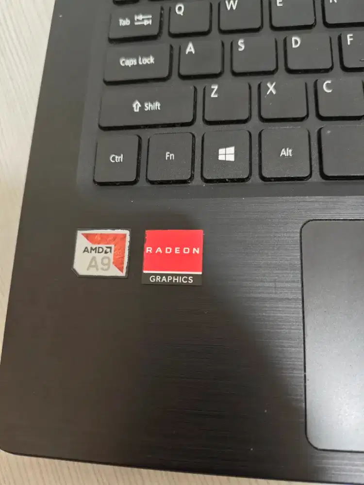 Dijual cepat laptop acer no minus harga 2 juta nego