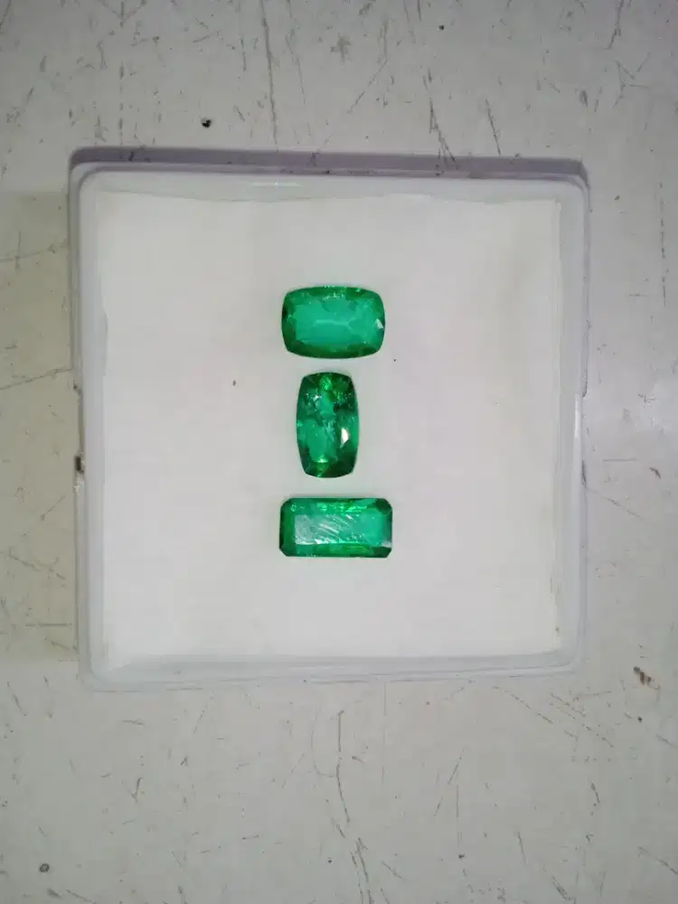 Batu zamrud 3pcs
