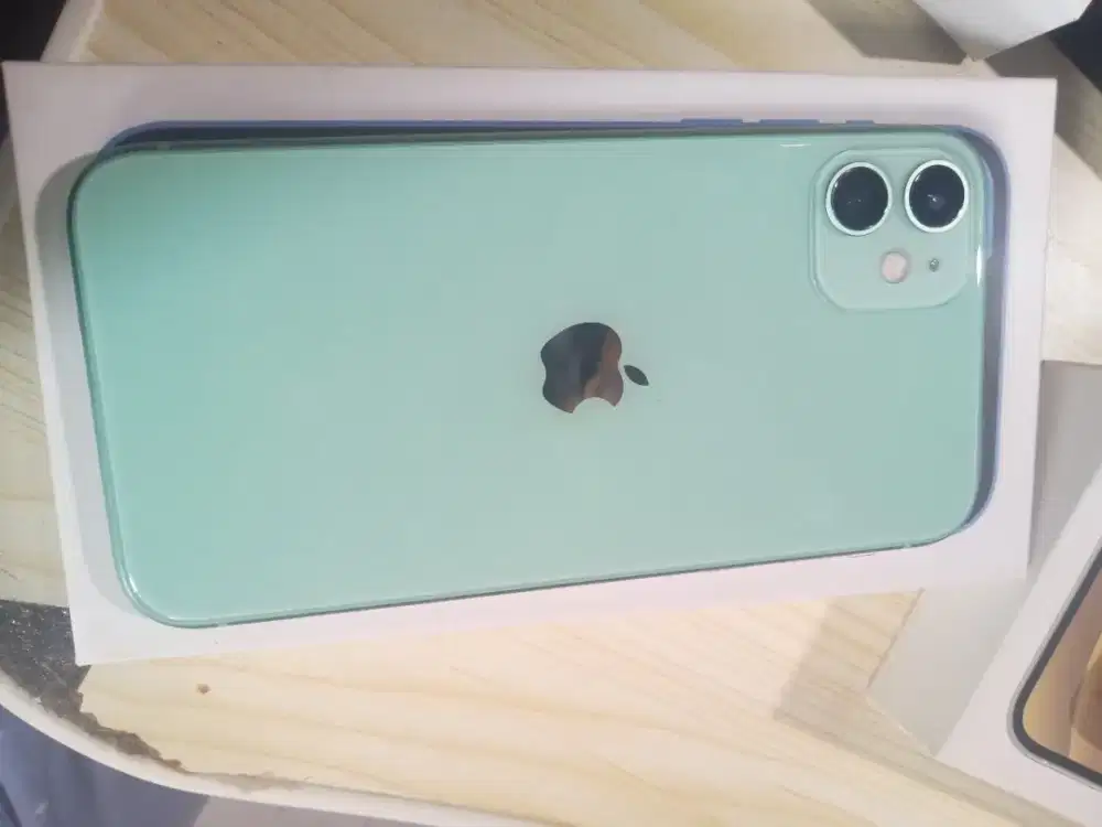 iPhone 11 128 full ori fullsett