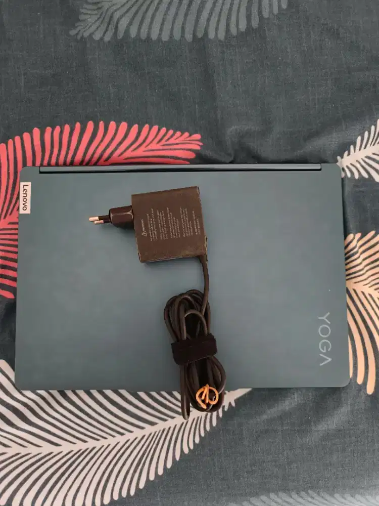 Lenovo Yogabook 9i Core Ultra 7 155h 32/1Tb 9