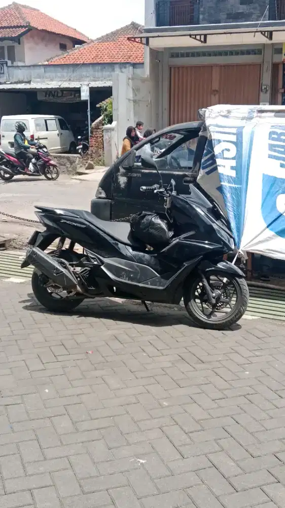 Pcx 160 cbs 2023 like new hitam