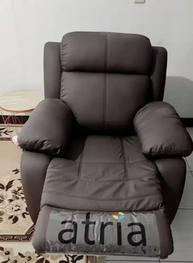 Atria Sofa Recliner. No Minus