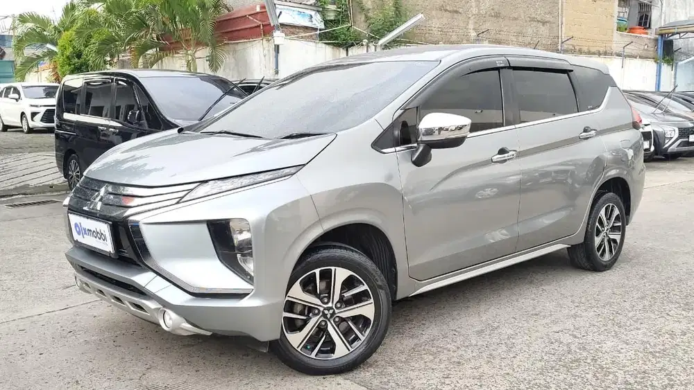 Pajak Panjang - Mitsubishi Xpander 1.5 Ultimate Bensin-AT 2018