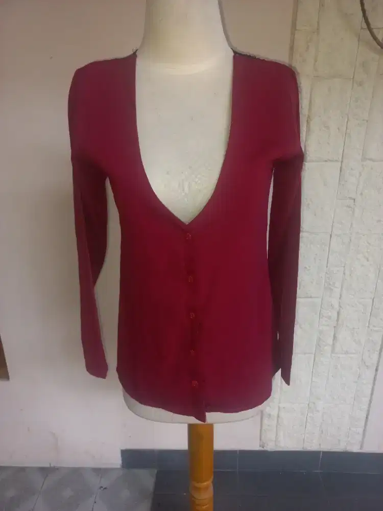 Atasan maron renda hitam