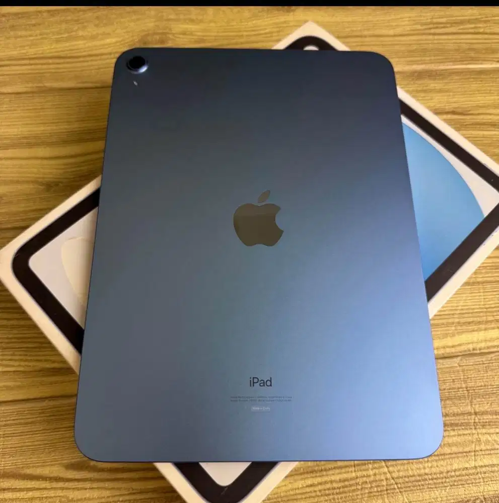 Ipad 10 64gb wifi BNIB belum aktivasi garansi ibox 1 tahun