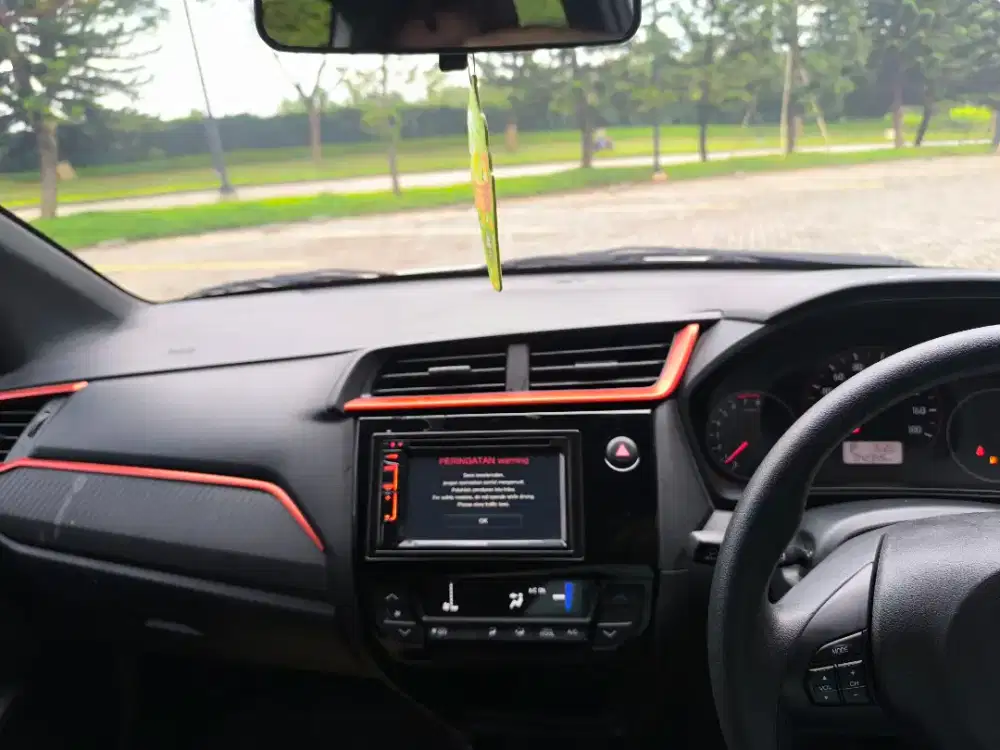 Honda Brio RS Tipe Tertinggi. 2022 Bensin