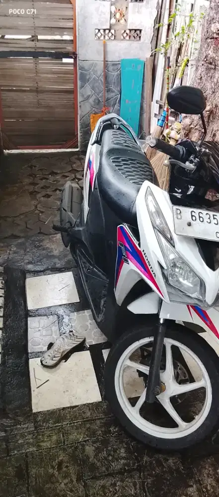 Vario kzr 2012 mesin alus