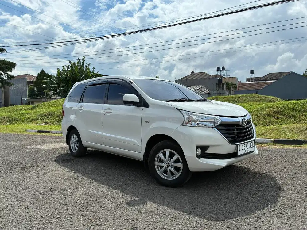 Low KM 40rban!!! Toyota Grand New Avanza 1.3 G AT Tahun 2018 Istw