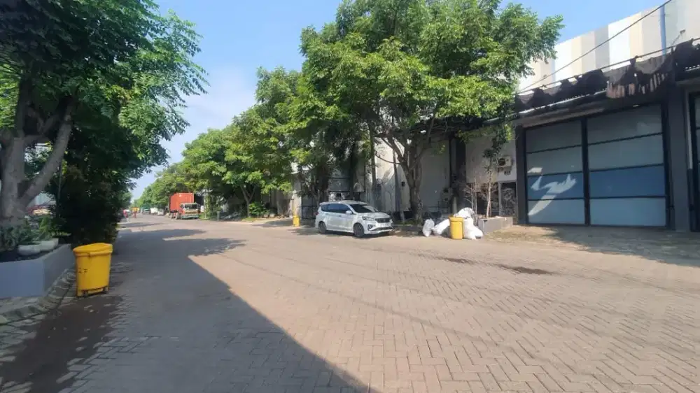 2 gudang jejer. Safe n Lock. Lingkar Timur. Sidoarjo