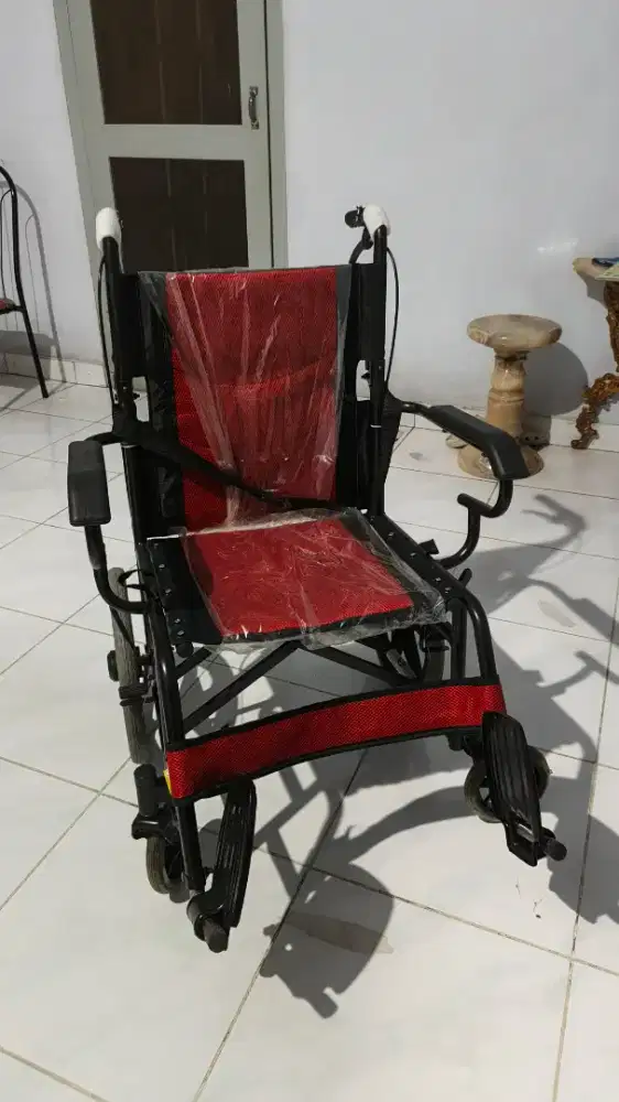 Kursi Roda baru merek Sella