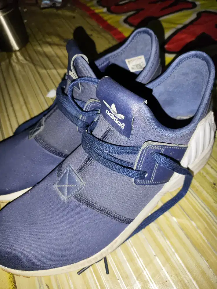 Di jual sepatu adidas Zx plus Torsion