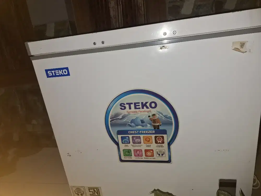 DIJUAL FREZEER STEKO