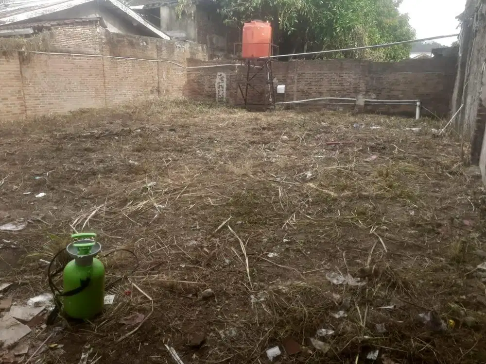 DIJUAL TANAH dan KIOS