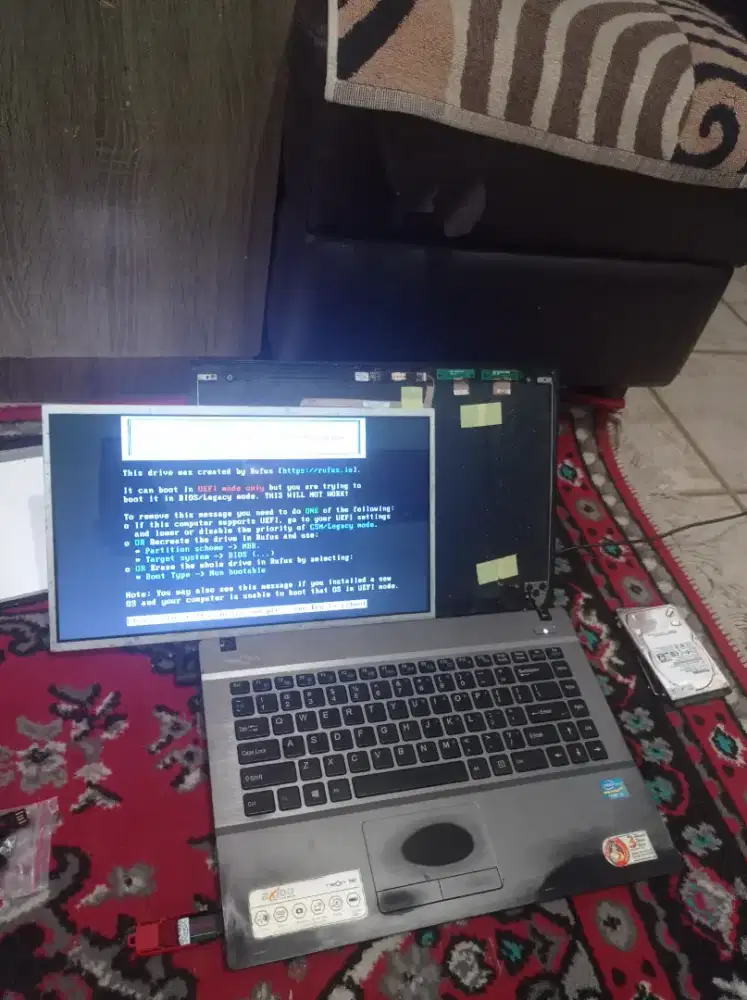 Laptop Axioo neon RNE Intel core i3 Ram 4 GB HDD 500gb