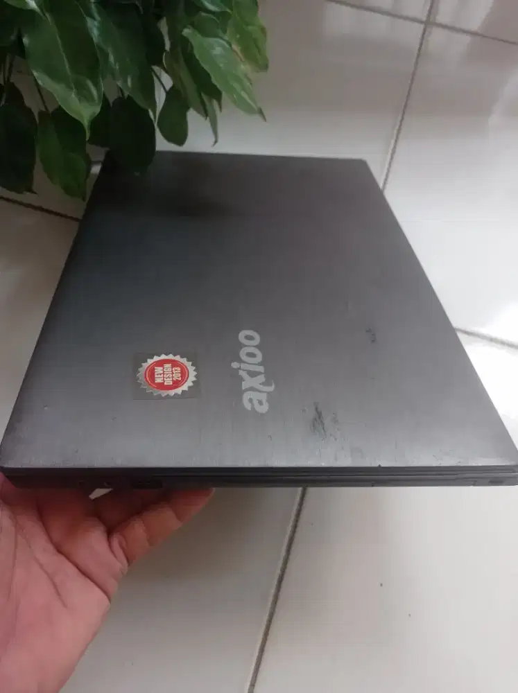 Laptop Axioo neon RNE Intel core i3 Ram 4 GB HDD 500gb