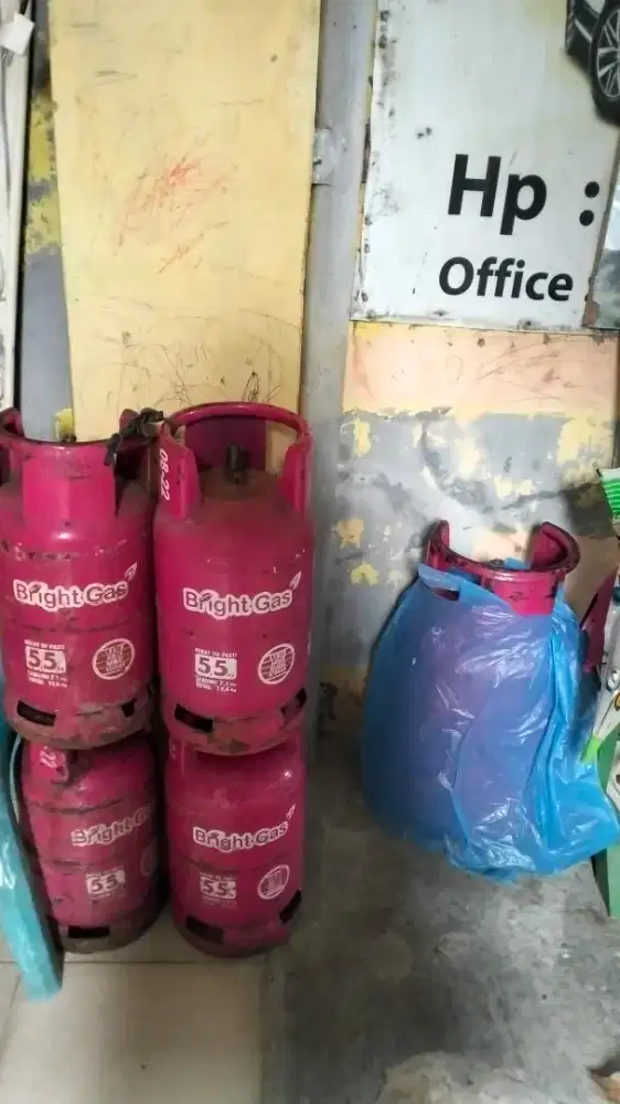 dicari tabung gas 12kg