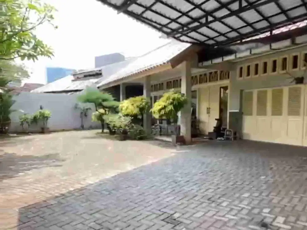 Rumah mewah dibwh psran Jatipadang Pasar minggu -+1200mtr 13jt/m nego pingir jalan