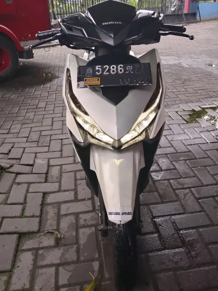 Vario 125 Putih th 2015