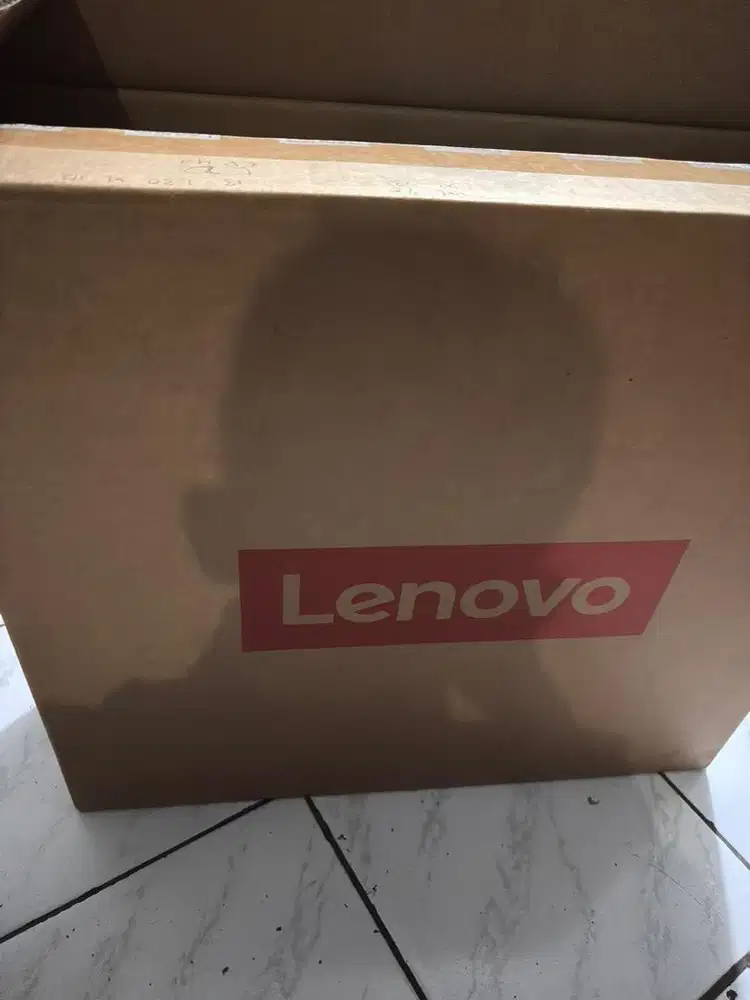 LENOVO ALL IN ONE AIO A100