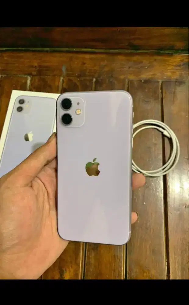 IPHONE 11 64 GB - COMPLETE