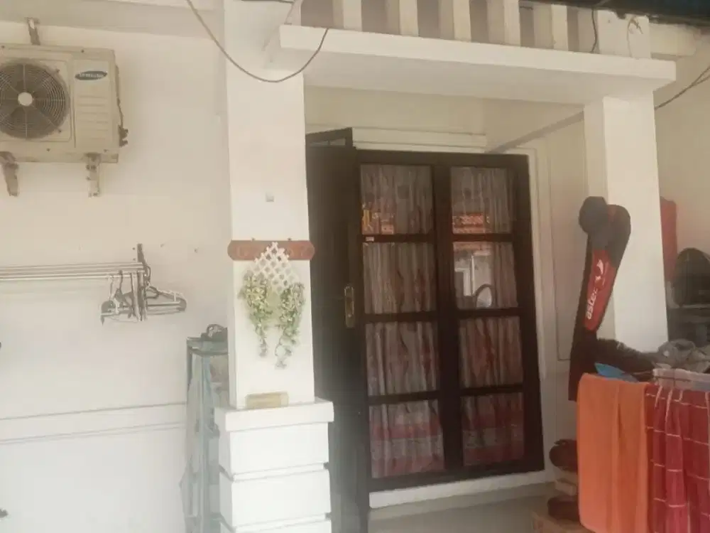 Dijual Cepat Rumah Bagus Lt 72m2 SHM Grand Duta Tangerang Banten