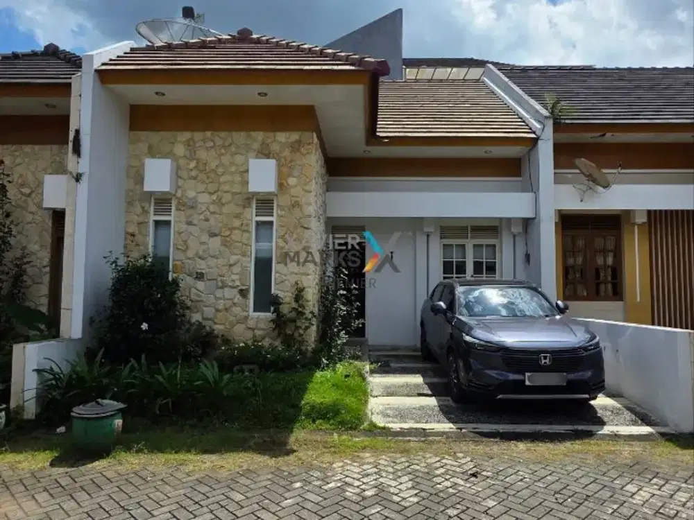 Dijual Rumah Full Furnished di Villa Kusuma Pesanggrahan, Batu Kota