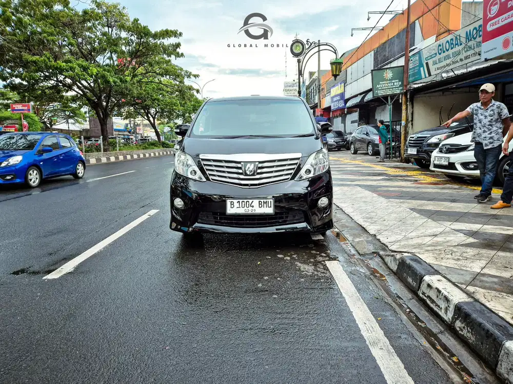 Toyota Alphard 2011 S 2.4 Matic At Genap