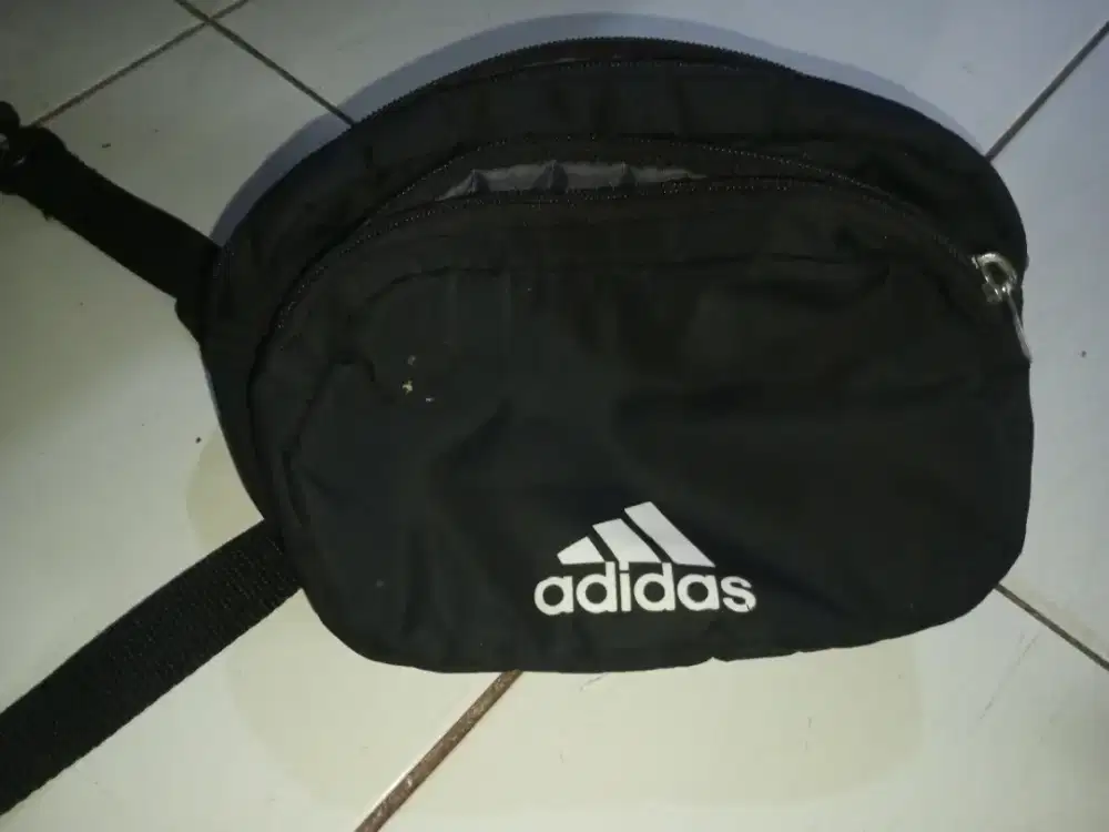 Tas pinggang hitam Adidas ORI