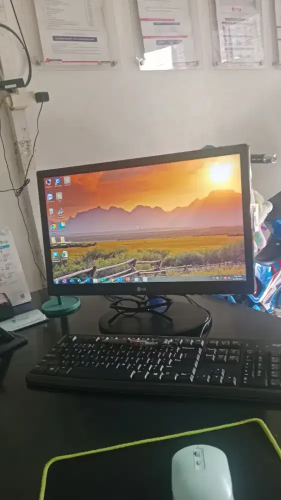 Di butuhkan admin wanita