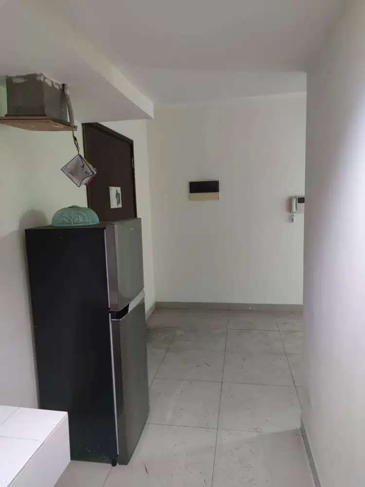 Turun Harga Sherwood Satu Kamar Lantai Rendah