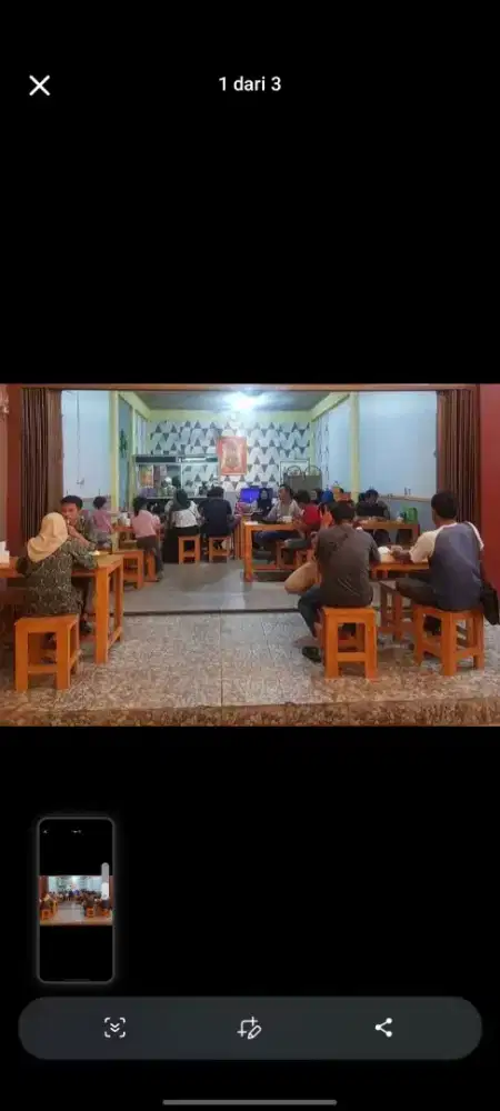 Meja dan kursi cafe