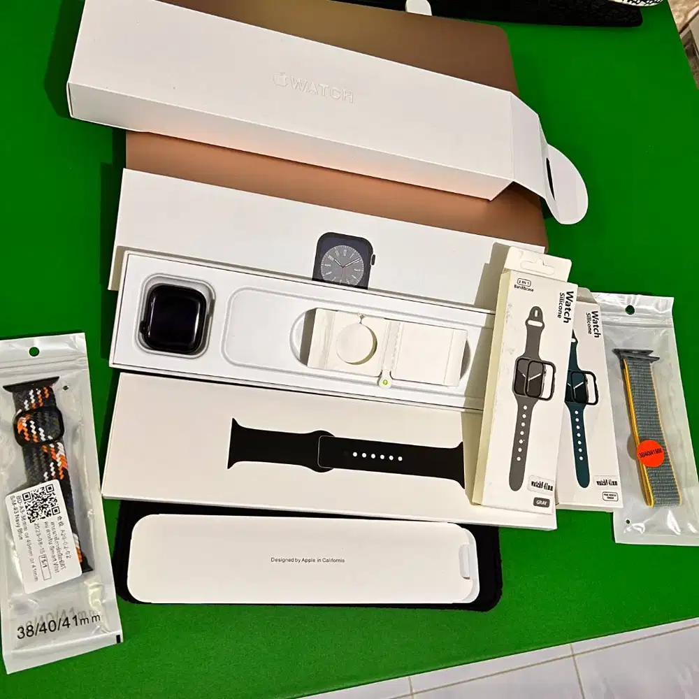 Apple watch Series 8 2022 41mm LTE Cellular Midnight Aluminum iwatch