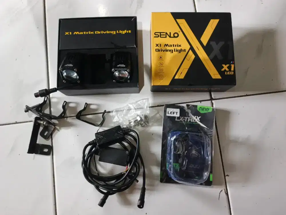 Lampu tembak D2 Laser Senlo X1