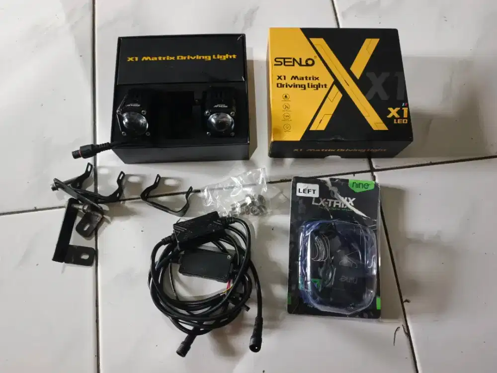 Lampu tembak D2 Laser Senlo x1