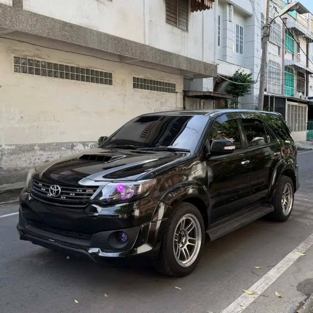 Toyota Fortuner VNT TRD 2014 M/T FullSpec