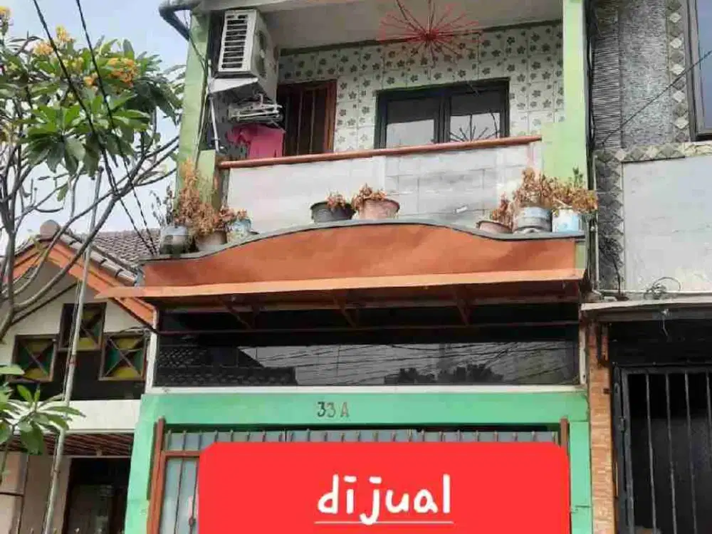 Rumah 3 lt jln komplek lebar di Pejaten JatiPadang jaksel hnya 950jt