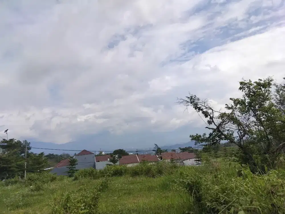 Dekat UIN 3 Zona Kampus Kavling Malang Vasanta Emerald