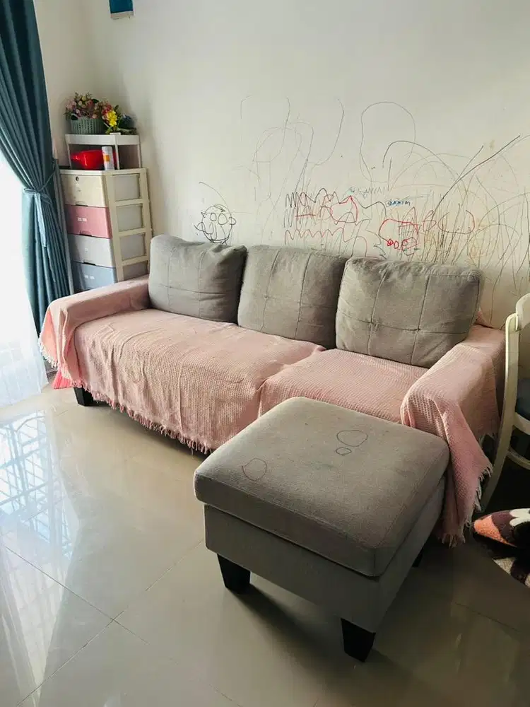 Sofa informa 2 tahun pakai