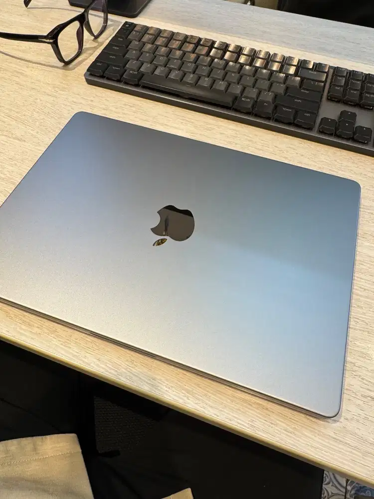 MacBook Pro 14” M1 Pro 1TB | Sangat Terawat | Pemakaian Pribadi