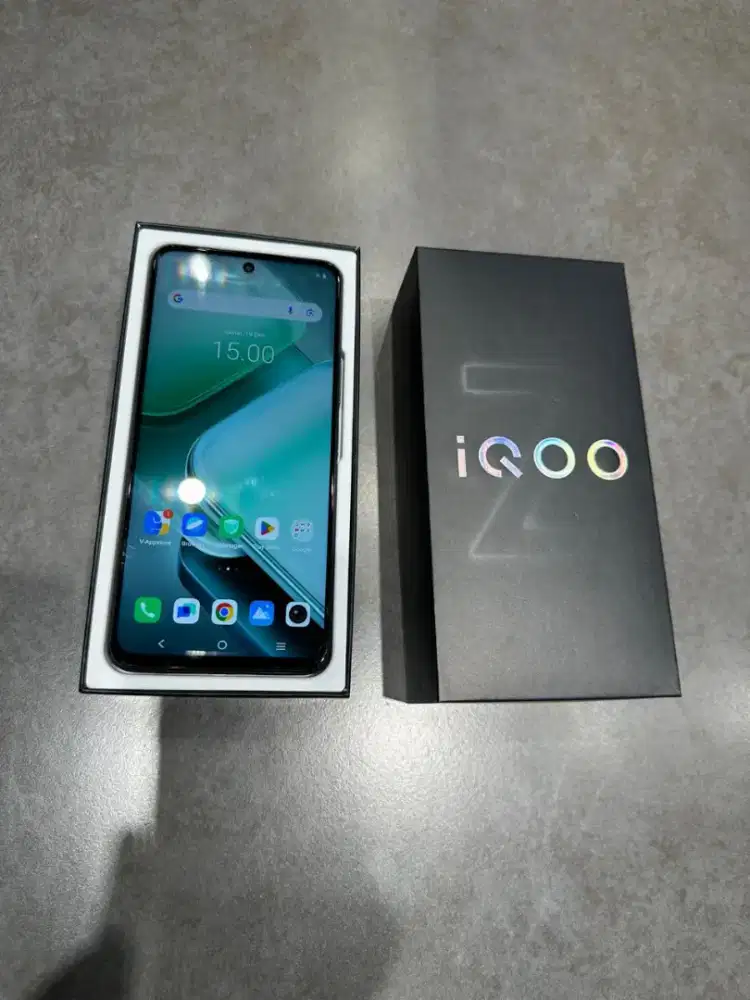 Iqoo Z9x 8/256 black