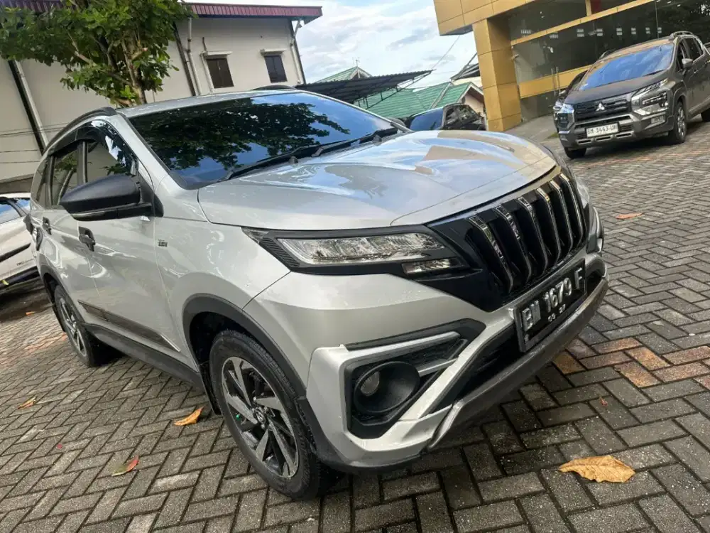 All new Rush S TRD Manual 2022 Km 50 RB