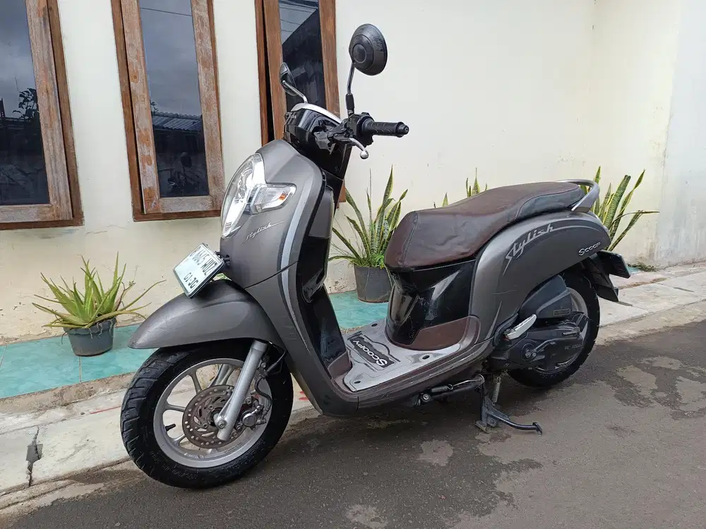 DI JUAL CEPAT scoopy donat 2019 siap pakai