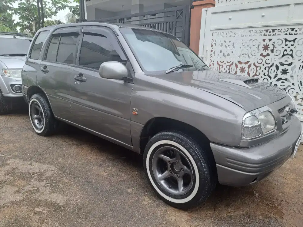 Grand Escudo 1.6 manual