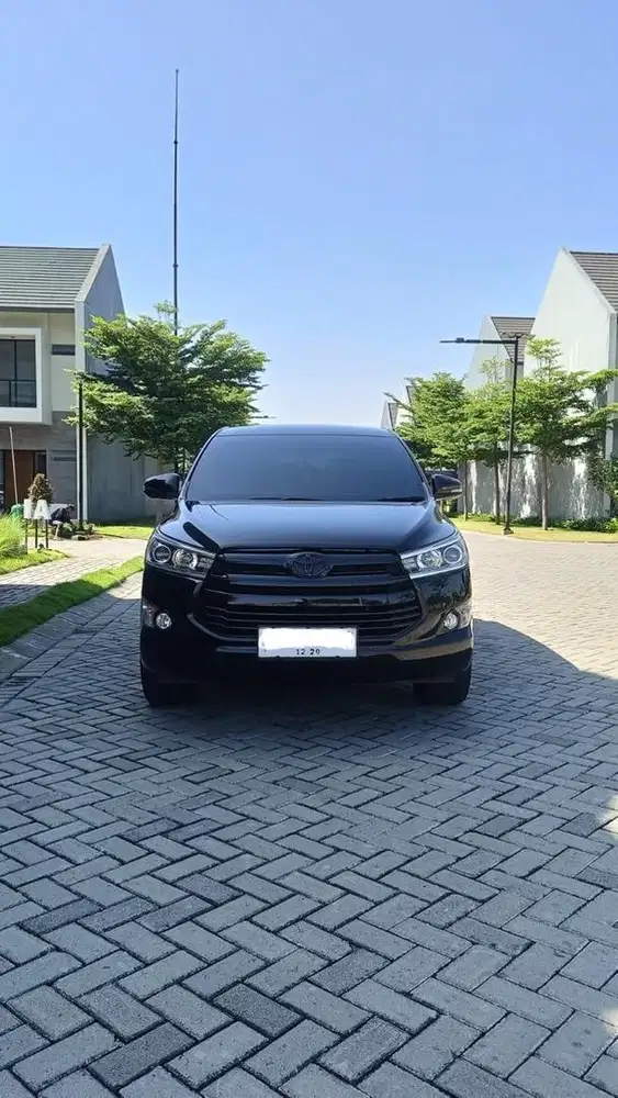 Innova Reborn V Bensin 2019