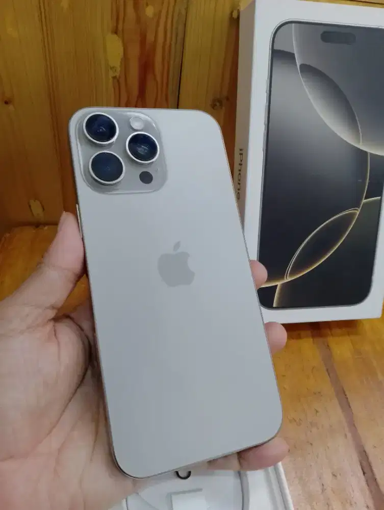 IPhone 16 pro max 256Gb Natural titanium