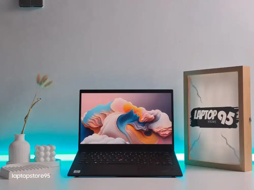 LENOVO THINKPAD X1 CARBON Intel Core i7 Vpro 10610u RAM 16GB SSD 512gb