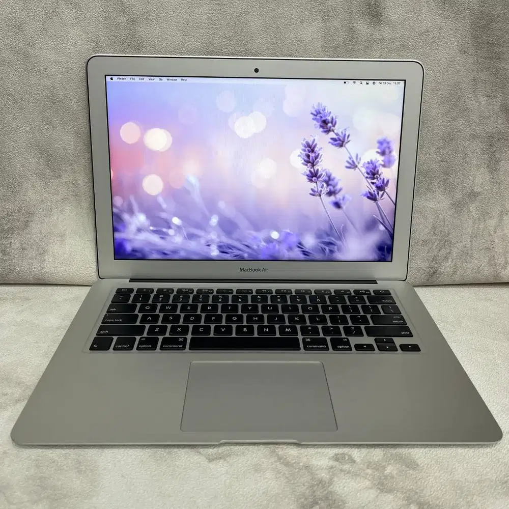 MacBook Air 13 inch 2017 ssd 512gb